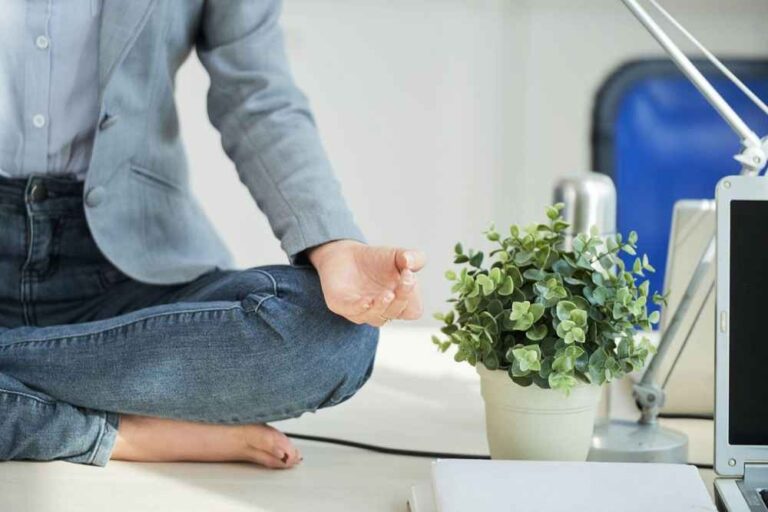 Meditation Made Easy: Simple Techniques for a Calm Mind